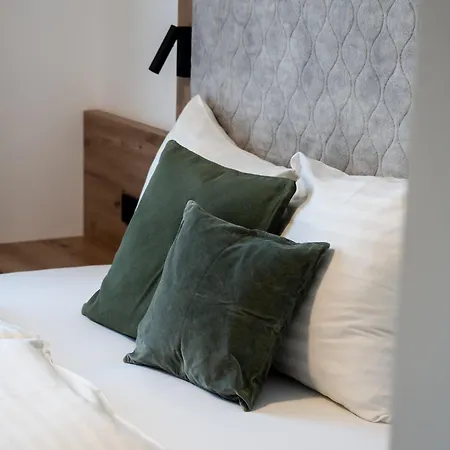 Schoental אורחן וורפנוונג